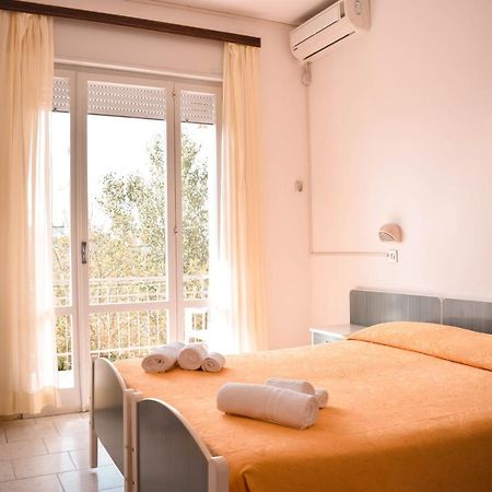 Hotel Zeus Cervia Exteriér fotografie