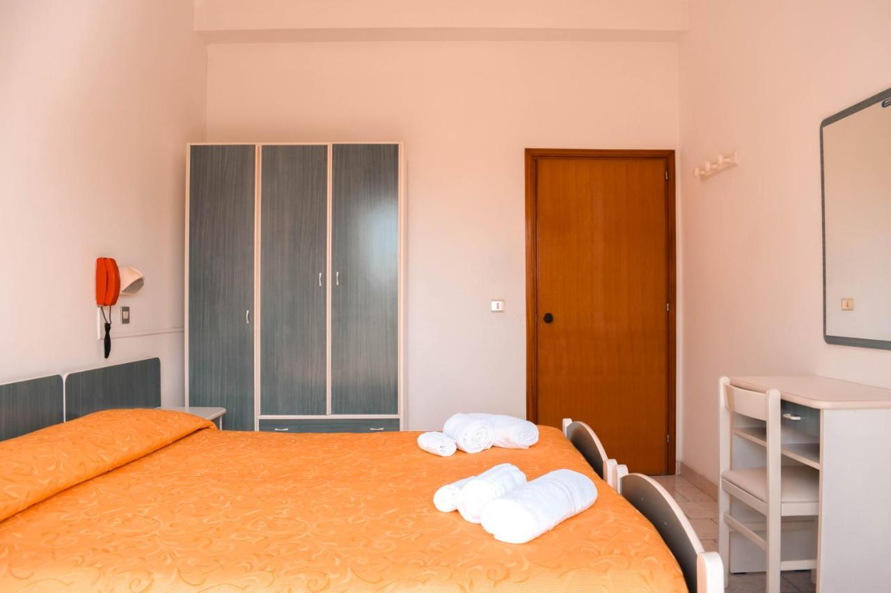 Hotel Zeus Cervia Exteriér fotografie
